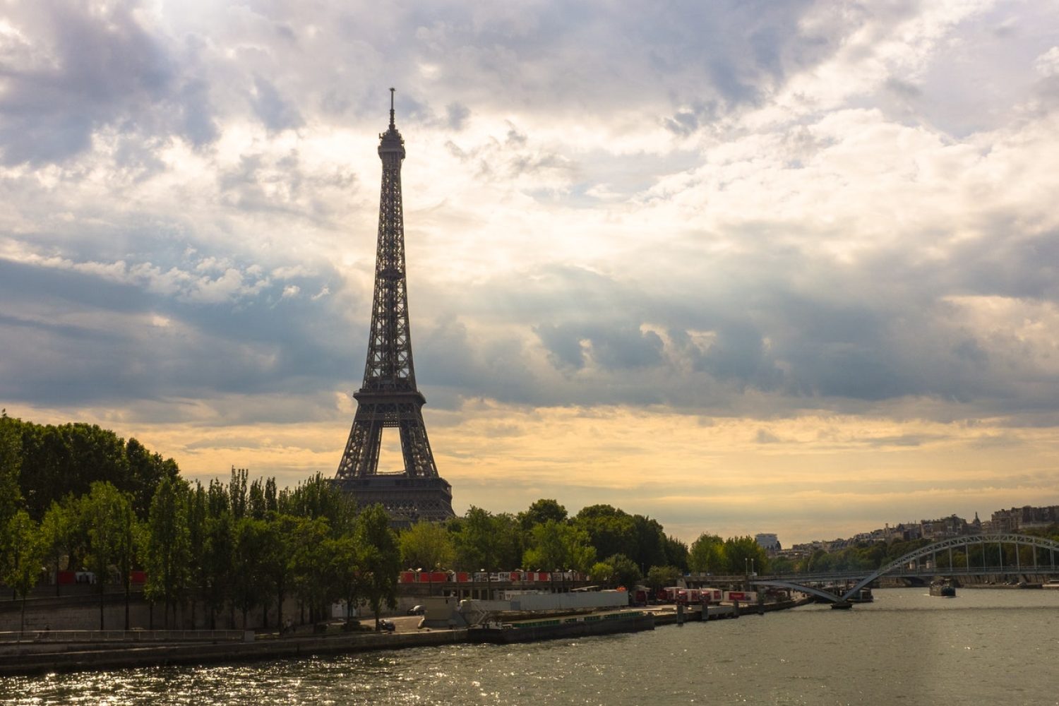 Parigi InCosmetics 2022